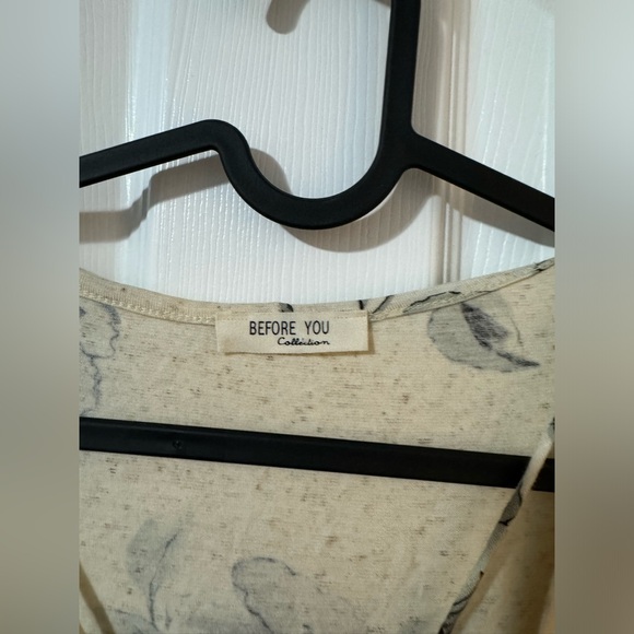 Rose top - Picture 3 of 4